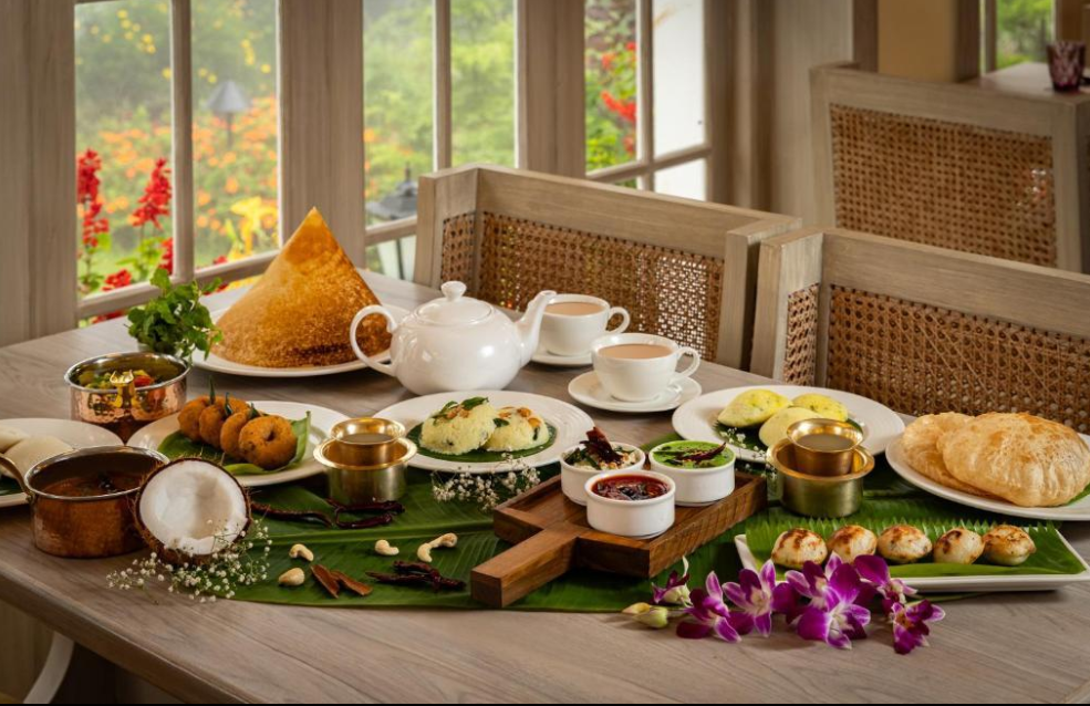 Family Dining at Moms Inn Dosa Sachin